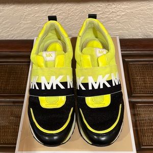 MK tennis shoes
